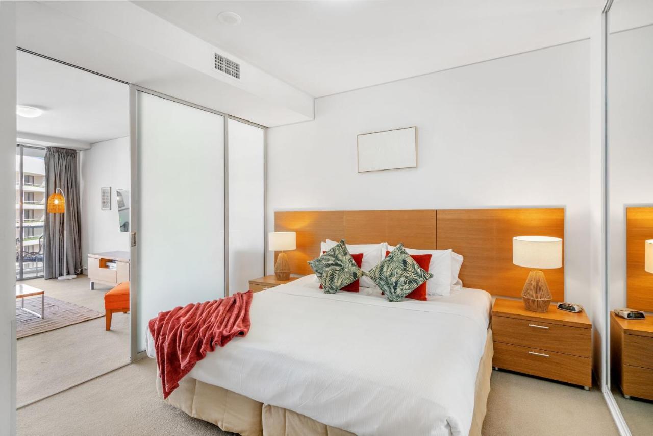Belle Escapes 703 Harbour Lights With Water Views Apartment *